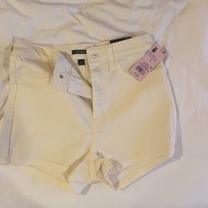 wild fable night rise white jean shorts size 6